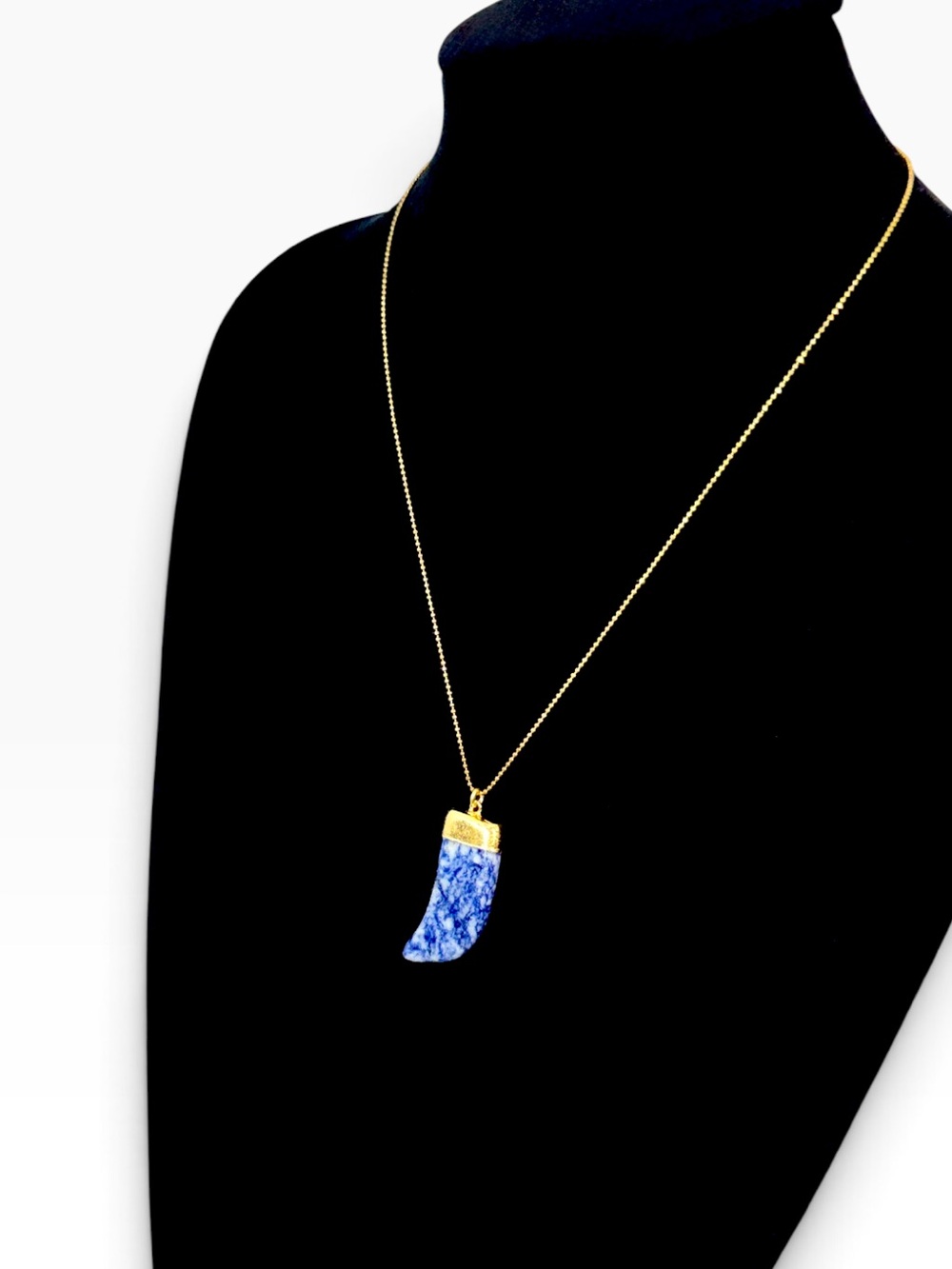 Janna Conner Blue Sodalite Horn Pendant on Delicate Gold Ball Bead Chain NWT - Picture 4 of 8